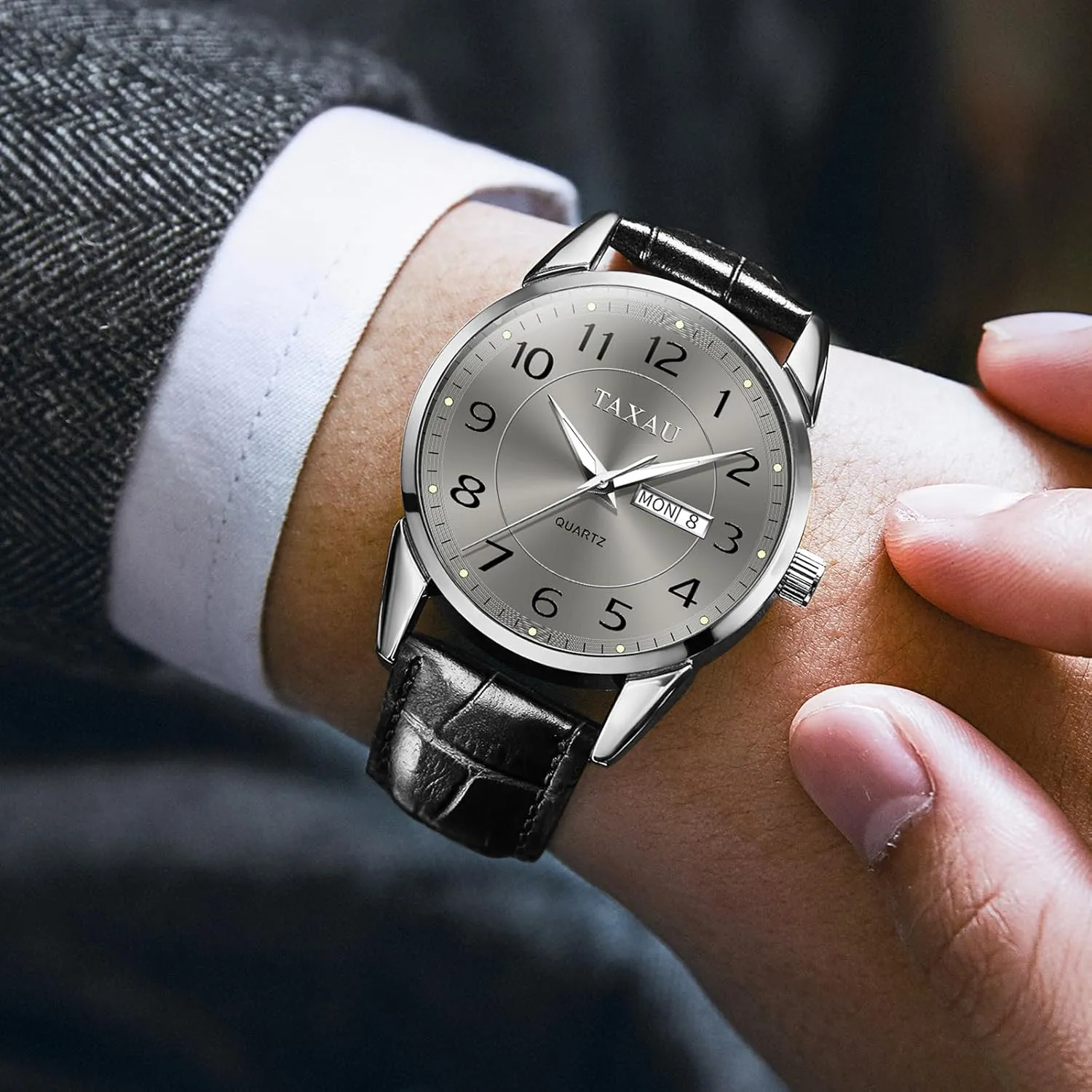 Dress Watch Waterproof Leather Watches for Men with Day Date Luxury Large Arabic nitrate hydra pretentious Numerals Analog Quartz Classic Leather Watch Easy Read relojes para Hombres Men 