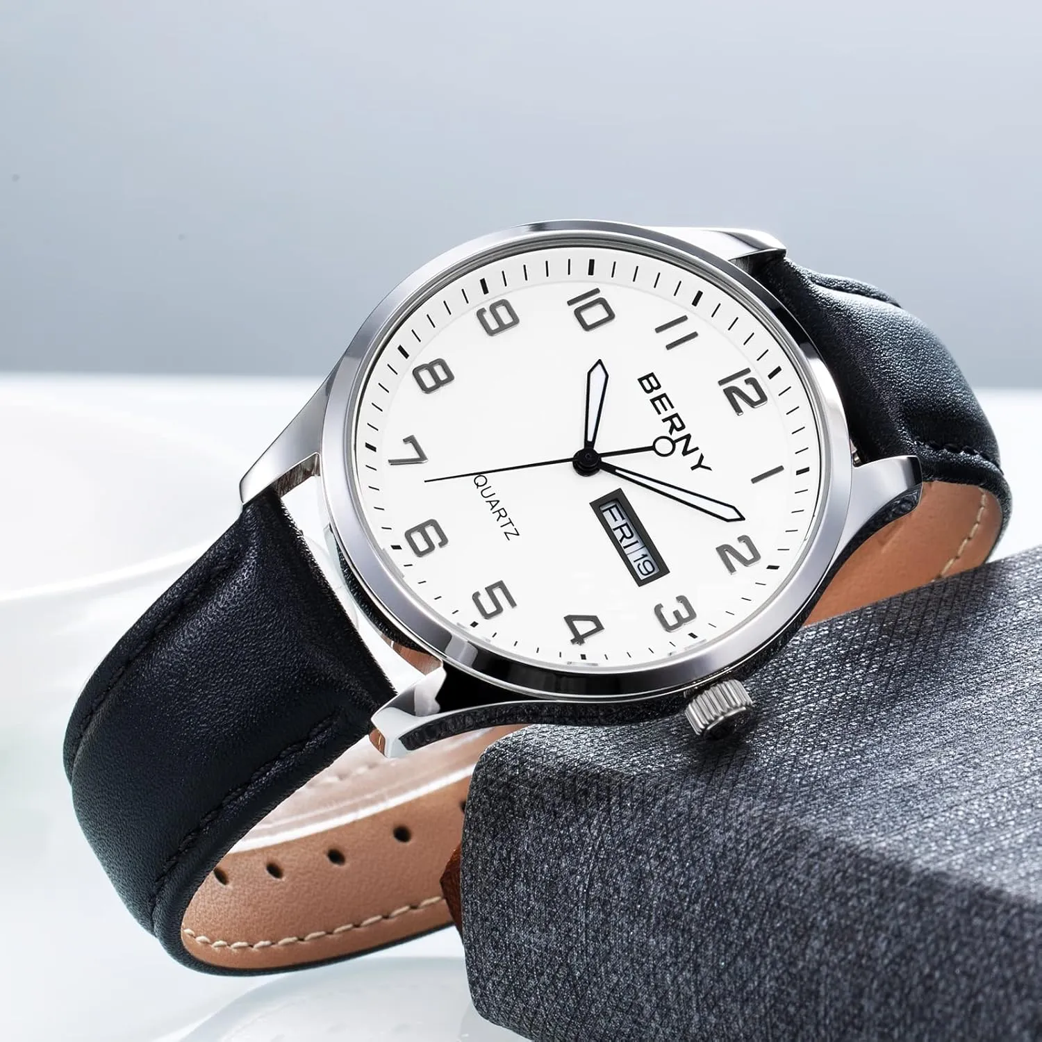 Easy Reader Watch Standard Analog Display Quartz Leather Strap Wristwatch Classic Elegant Day-Date Watch for Men ethical chariot phosphorescence complicated nude BERNY Men's 