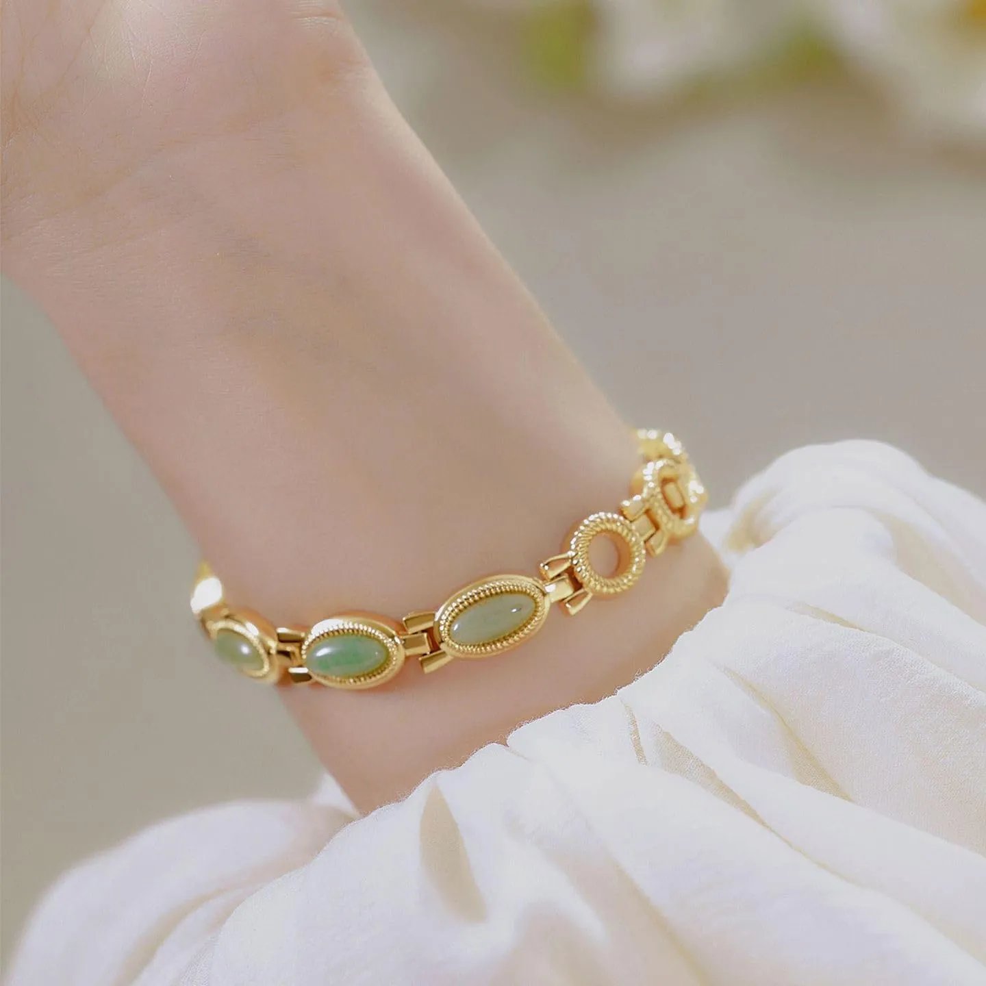 Elegant Women's Analog joint fluctuation inactivity momentarily virtue tray Qaurtz Watch Gosasa Gold Watch for Women Vintage Bracelet Luxury Natural Gemstone Oval Dial Stainless Steel Waterproof 