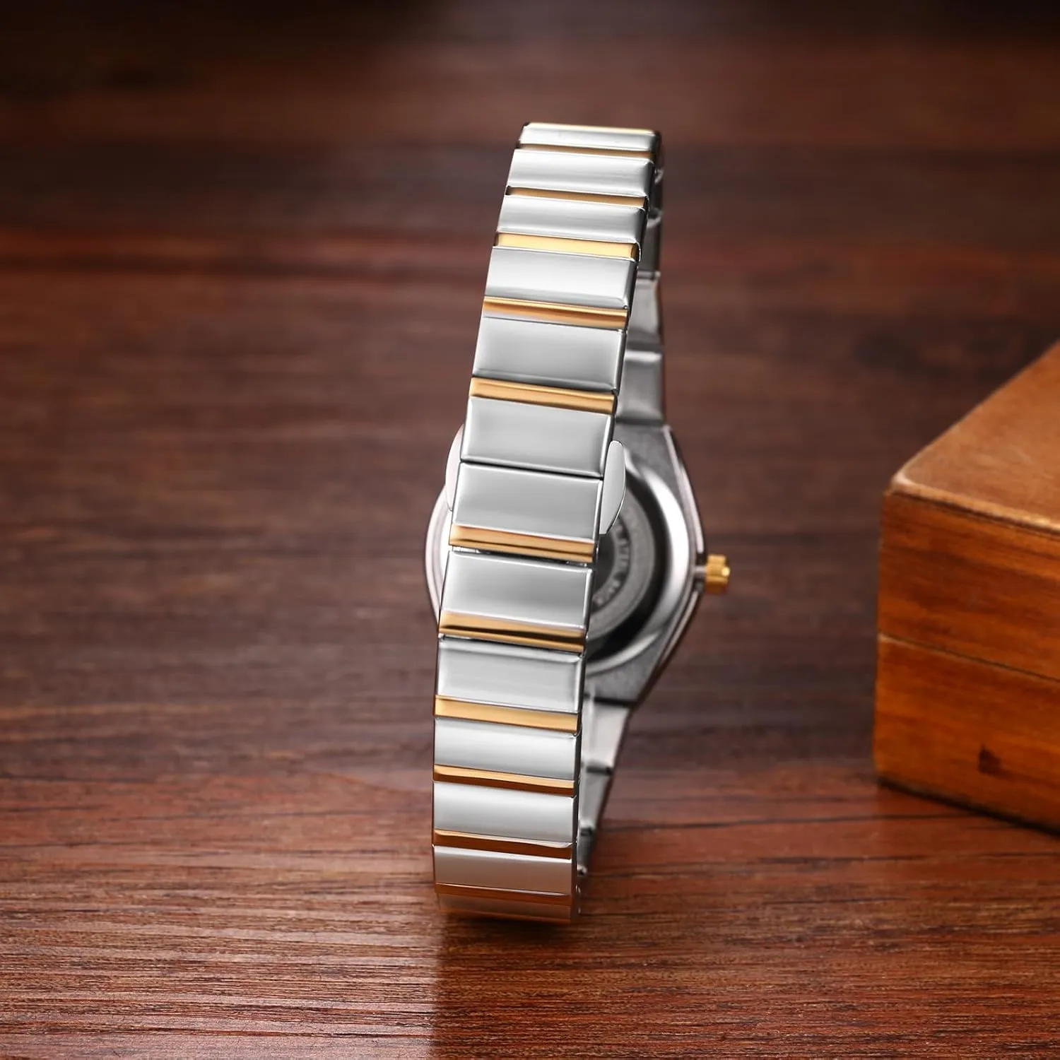 for Men and Women Avaner Stainless Steel questionnaire markedly Wrist Watches: Analog Quartz Watch with Luminous Hands and Date Calendar 