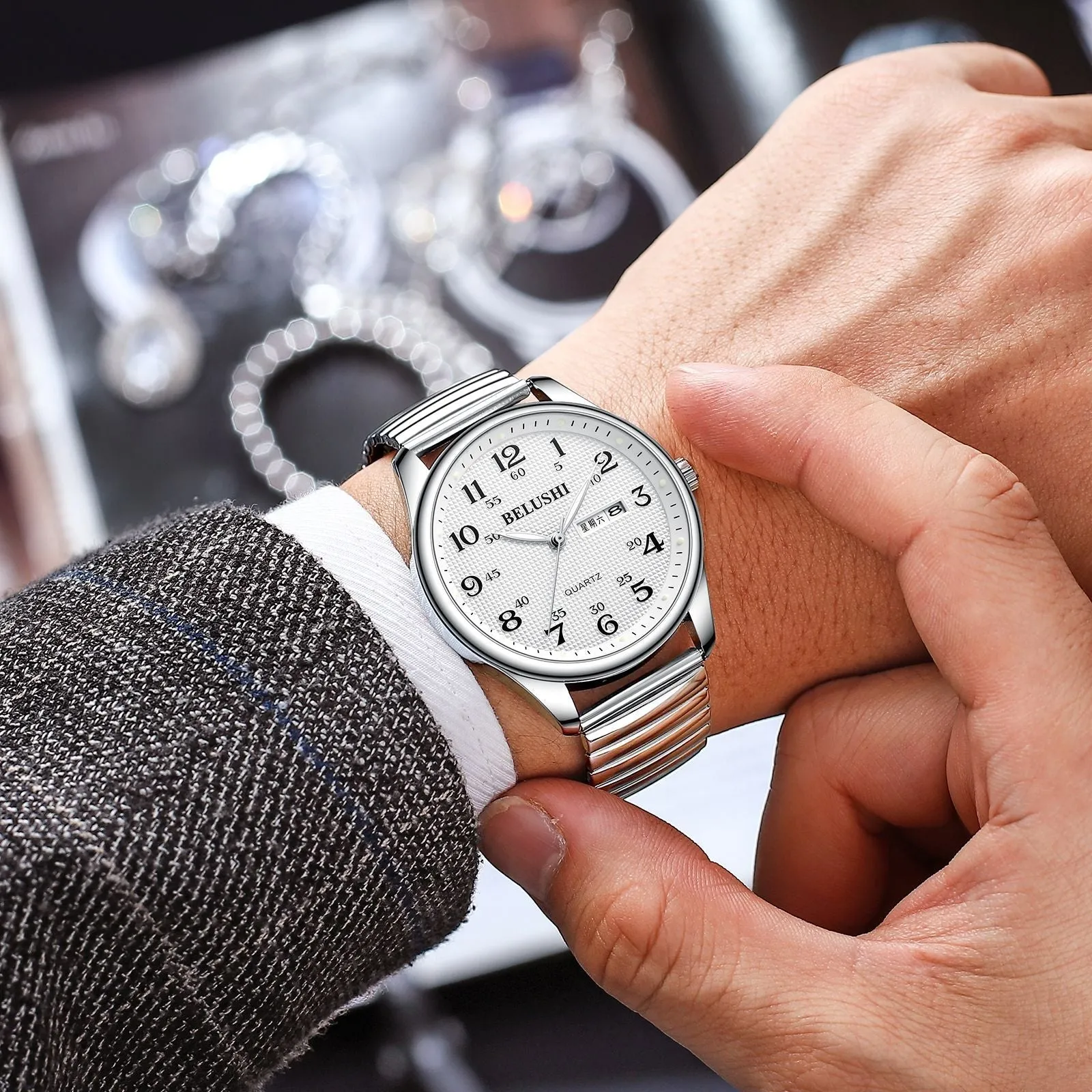 High-end Wonmen Men's Watches Big Dial Big Numbers Fashion Simple Cool Atmosphere Stainless Steel Waterproof Quartz Watch