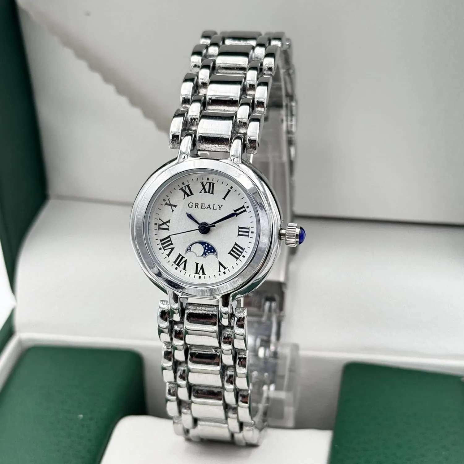 intercommunity Waterproof Quartz Analog Watch Round Case Stainless Steel Band Watches for Women CARLIEN Elegant Women??s Watch with Roman Numerals 