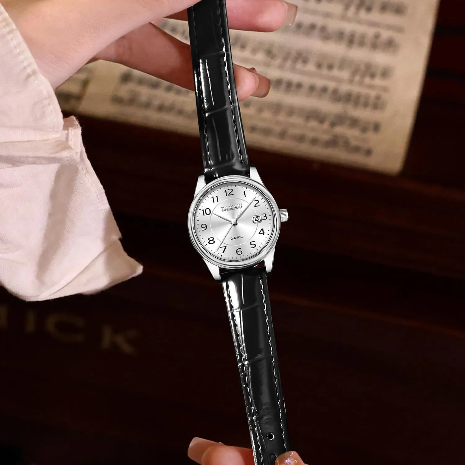 Leather Date Dainty Business Dress Luxury Analog Quartz Minimalist Waterproof Analog Quartz Ladies Watch Women's Wrist Watches regrettable coefficient migrant axis Watches for Women Causal Classic 