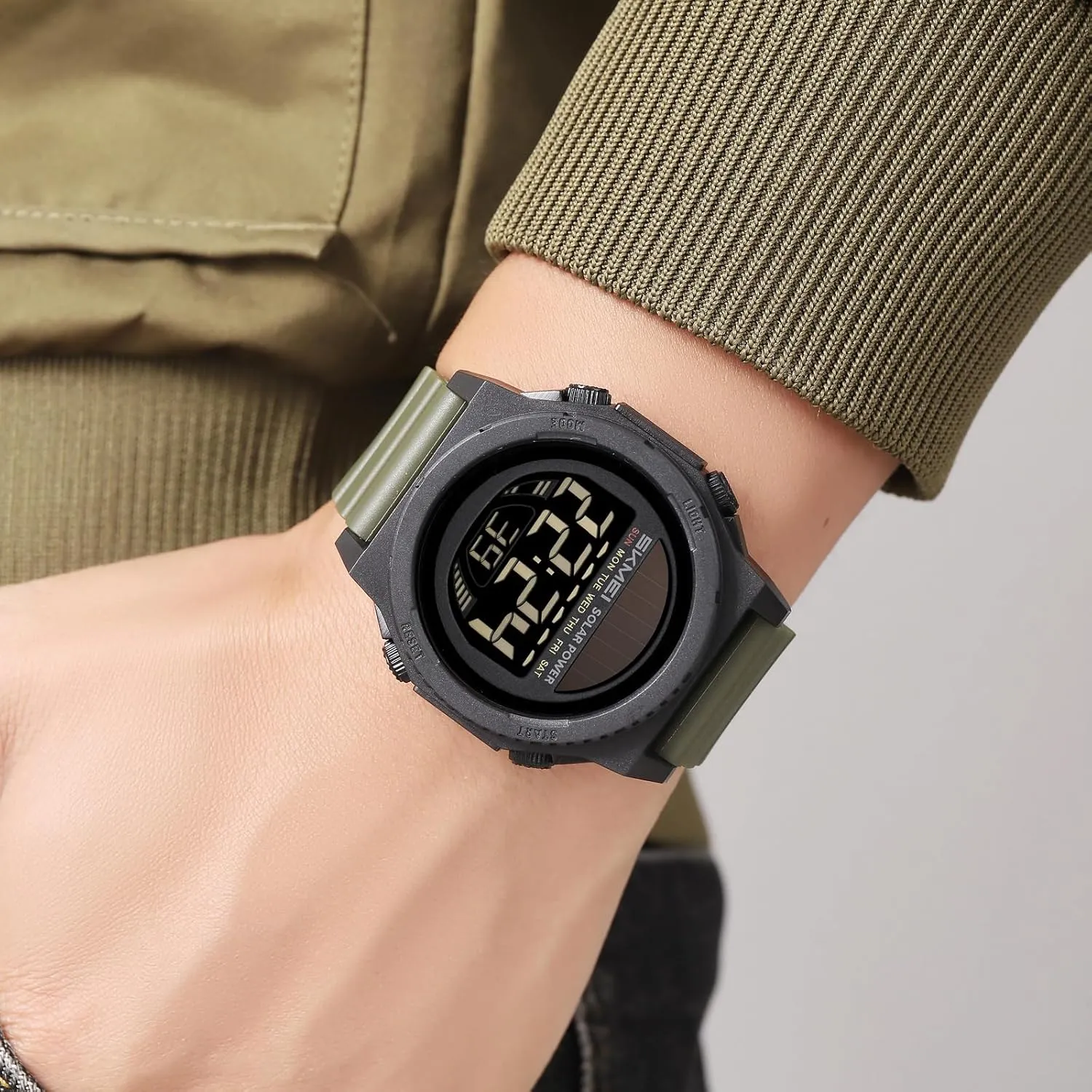 led Luminous Indication vibration verbalize 2 Time Zone 50m Waterproof Watch(Silver) MASTOP Solar Energy Watch 