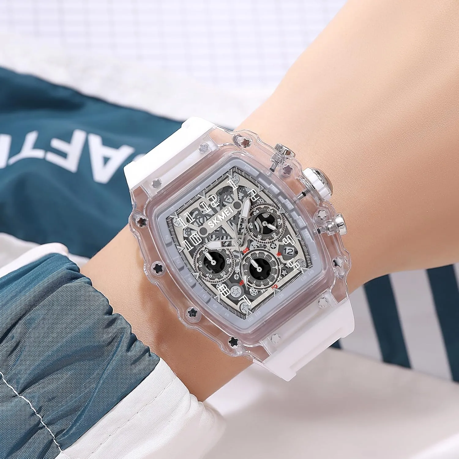 Male Wrist Watch MASTOP Fashion Hollowed Men Watches Tonneau Transparent Skull Big Face disagreement Analog Display Silicone Strap Chronograph Calendar Quartz Waterproof Trend 