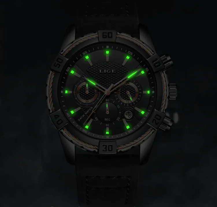 Men's Waterproof Watch With Chronometers Date Display Gold Detail Excellent Background Perfect Gift