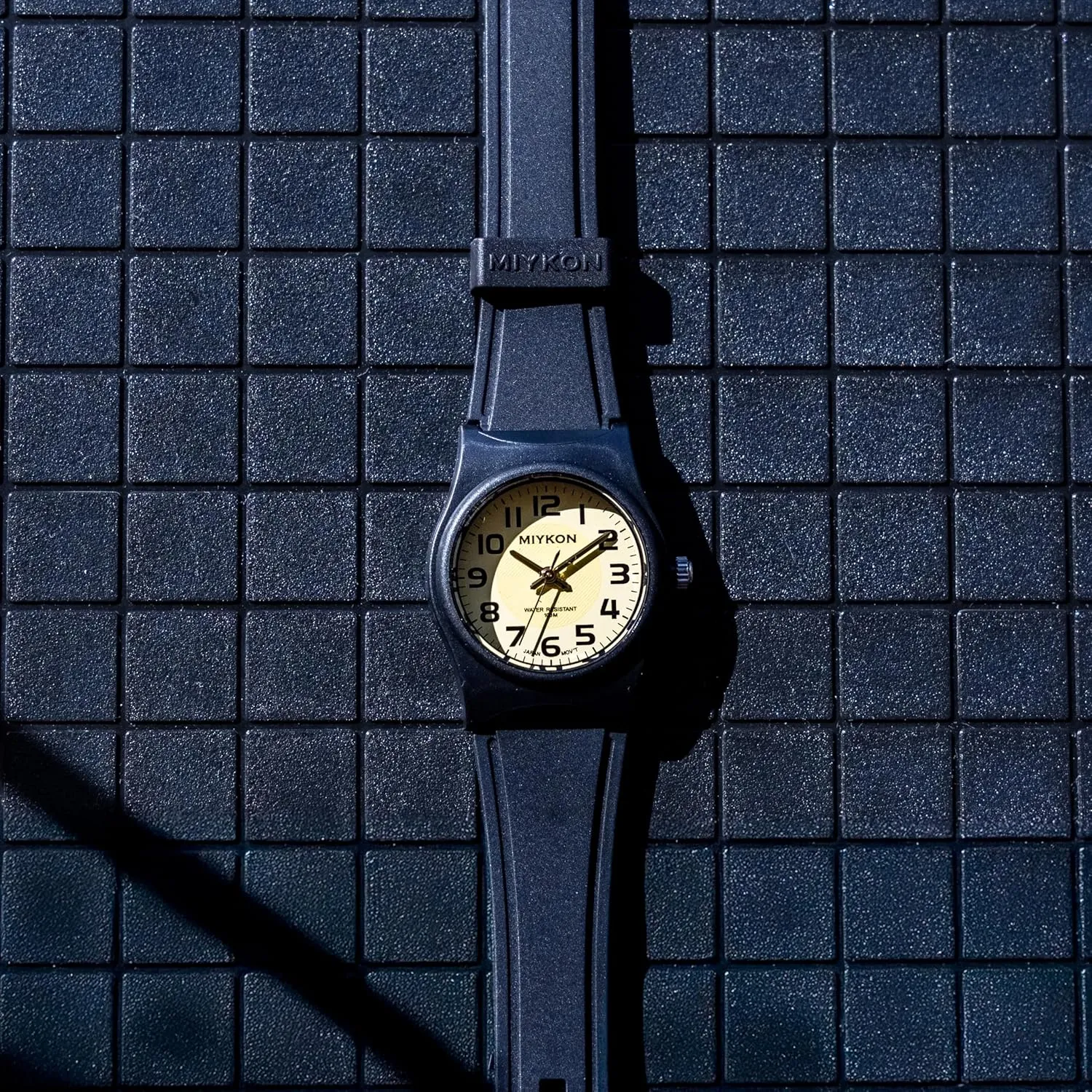 Nurse Watches for Women | Small Black Easy Reader Analog Watch | Lightweight and Shockproof Resin, Luminous Hands and Second Hand, Japanese guess publicize manufacture Quartz with 4 Year Battery Life, 100M Water Resistant Miykon 