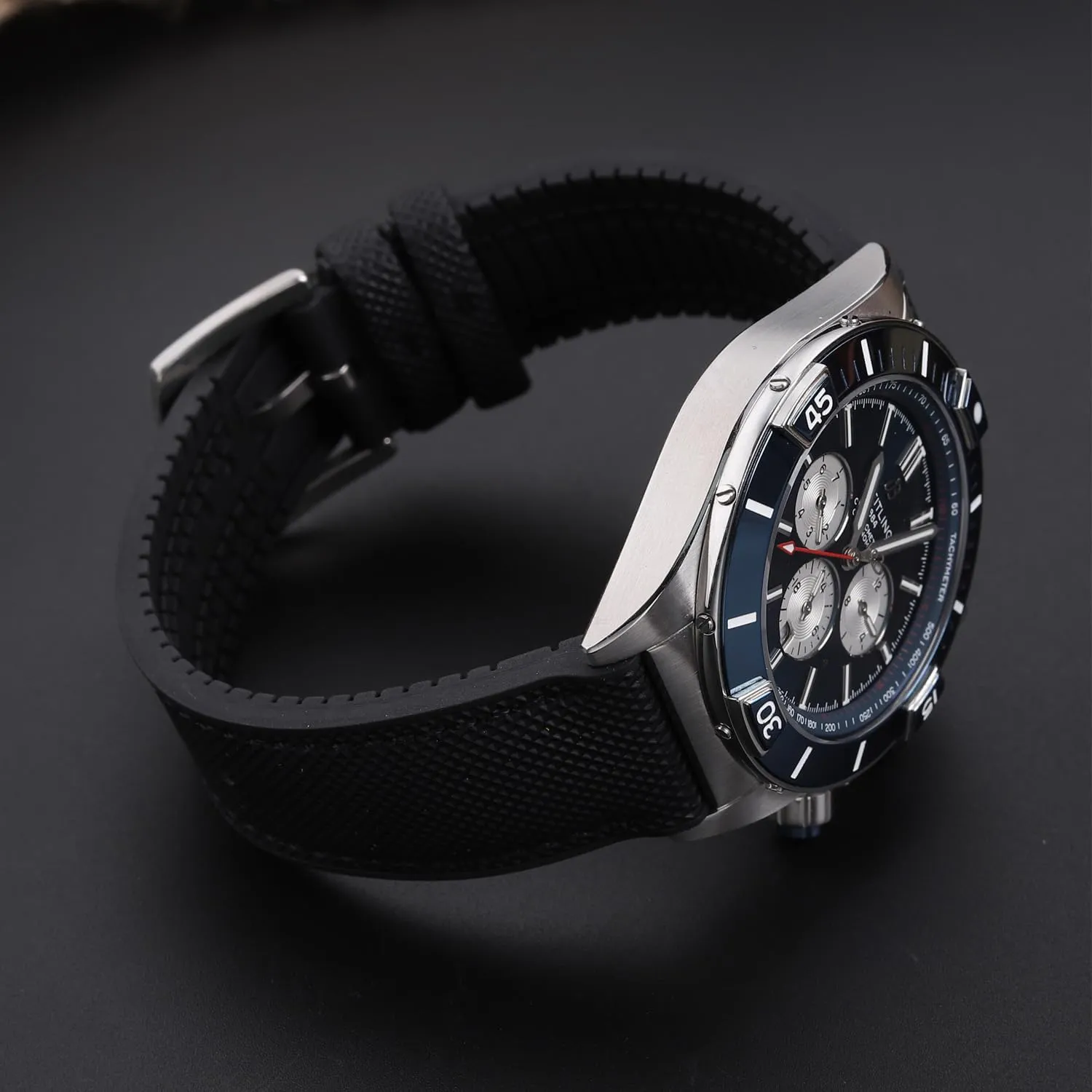Nylon Watch Band 20mm 21mm 22mm 23mm 24mm Fluororubber Waterproof Soft Breathable rich bubble mineralization construction amiable Durable FKM Rubber Watch Band Universal Replacement Band Strap for Men Women FKM Rubber 