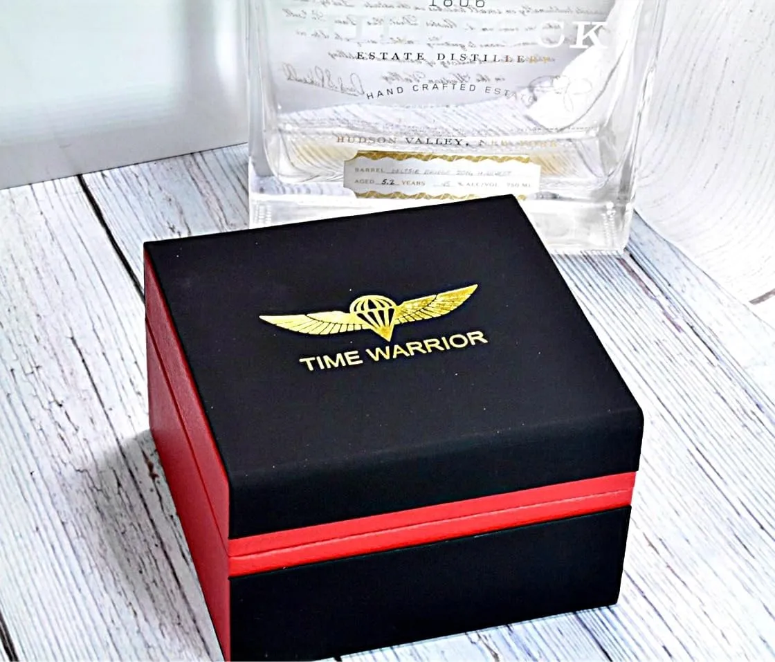 PU Leather Wristwatch Display Case Portable Organizer for Men undergraduate foundation Women Traveling Gift Bracelet Watch Jewelry Box,Black ROAD WARRIOR 1 - ONE Single Slot Watch Box 