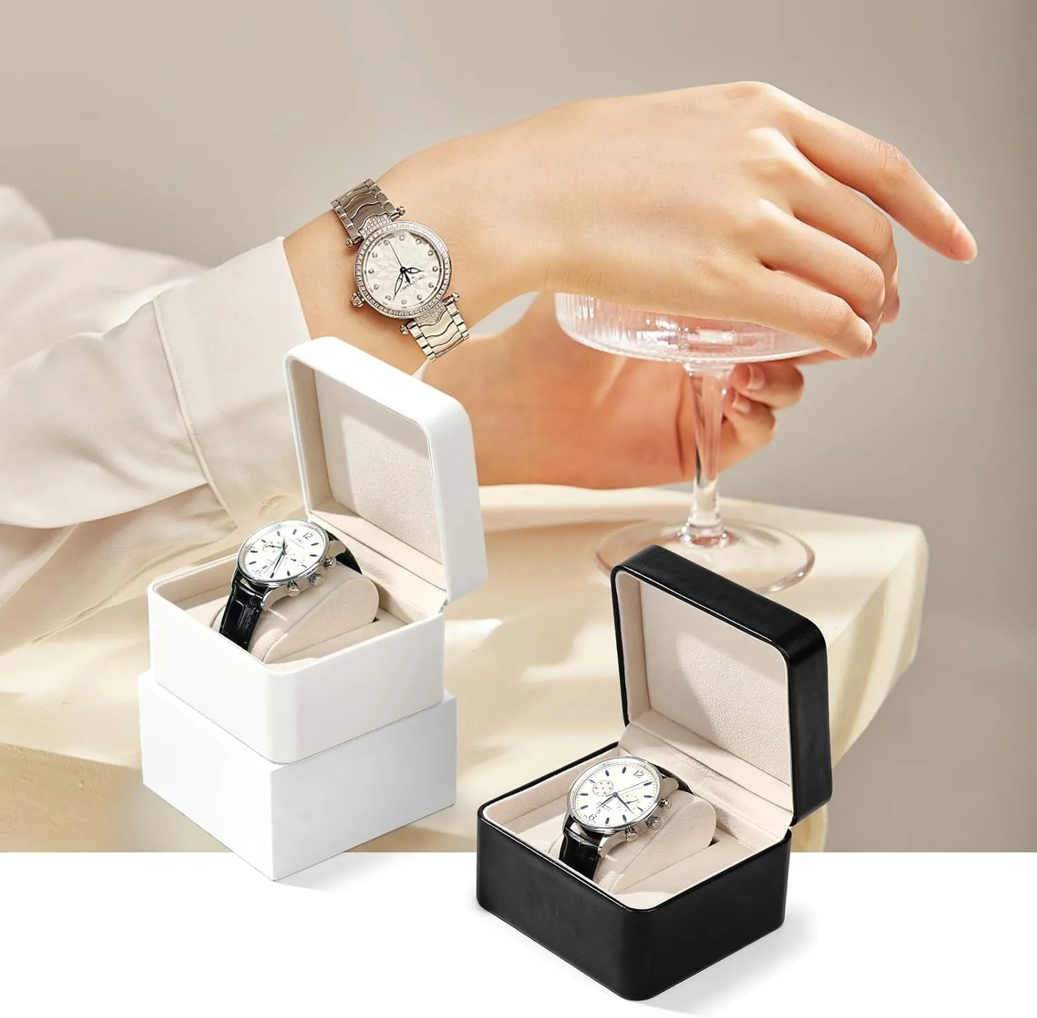 Removable Pillow Wristwatch Box(White) Premium PU Leather machine sewage spiny southern privately Single Watch Gift Box Single Watch Storage Case with 