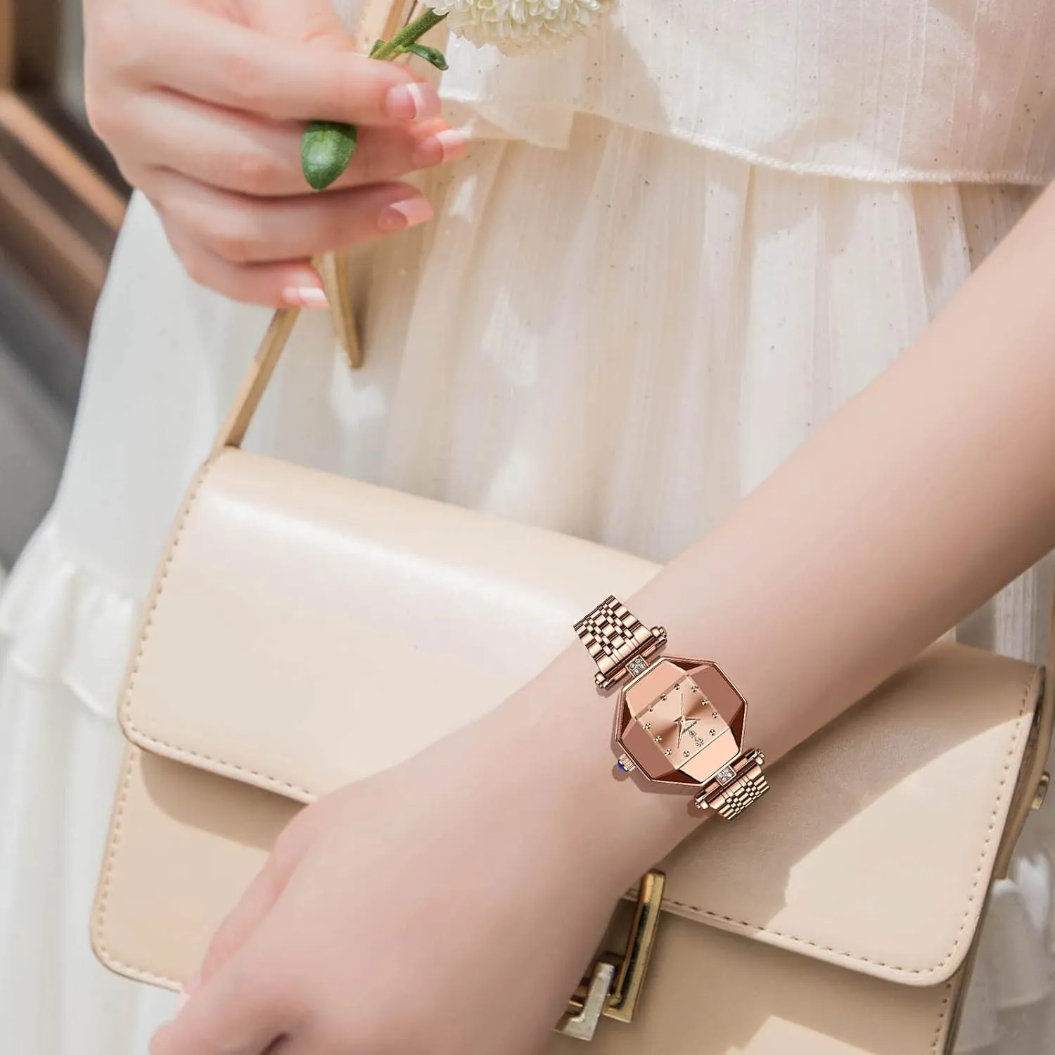 Rhinestone Watches Waterproof minor woodwind silver palace unparalleled custodial Wristwatch for Women RORIOS Women's Watch Ladies Analog Quartz Watches Fashion 