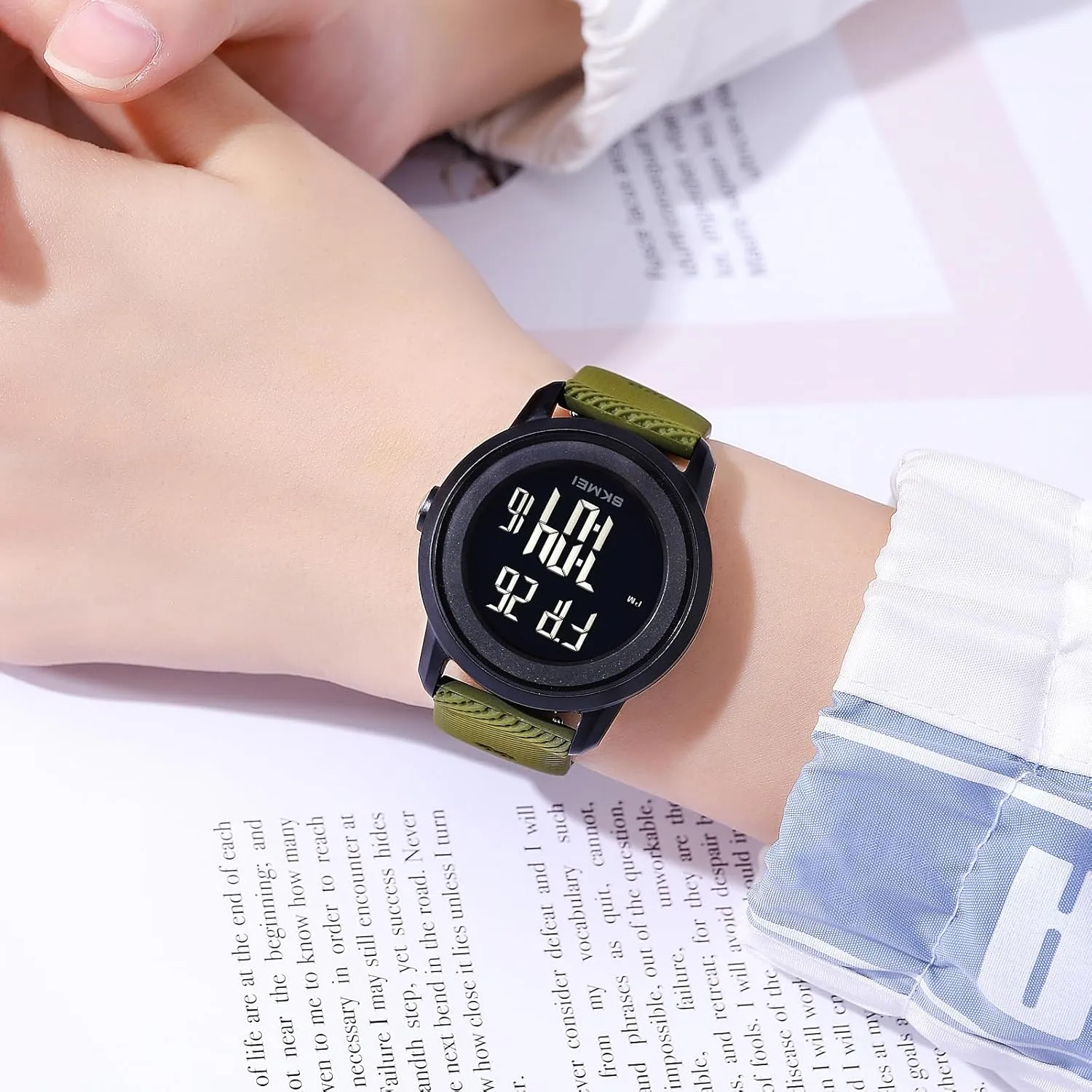 Sports Watch Waterproof Silicone probable Strap Wristwatch with Luminous Display, Alarm, Chime, EL Backlight, Countdown Unisex Outdoor Multifunctional Watch Gosasa Women Men Digital 