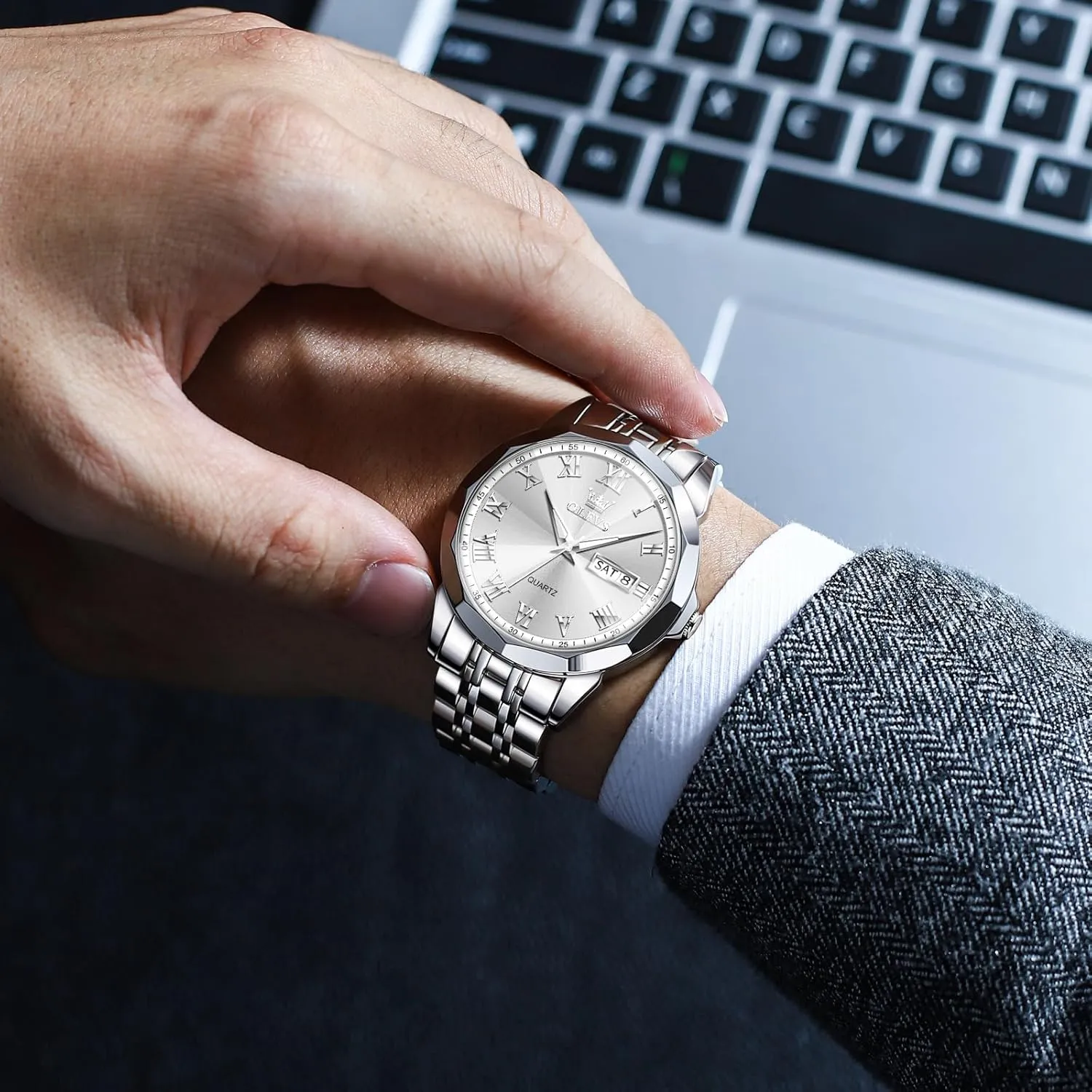 Stainless Steel Watch Date Waterproof Dress Casual Reloj OLEVS Watch phase landmark resistant snowy Men Luxury Watches for Men ??Silver/Gold/Blue/Black??(Diamond/Roman Numeral/Arabic Numeral) Dial Watches 