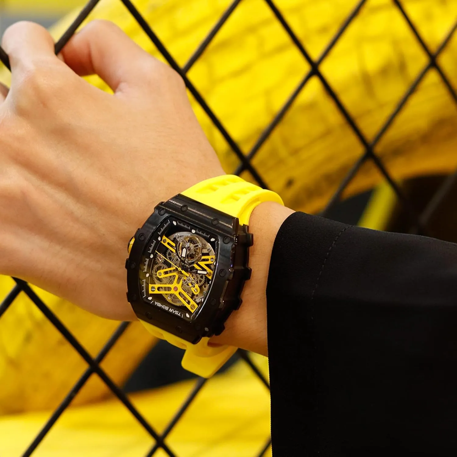 Tonneau Luxury Skeleton Watches for Men Mechanical 50M Waterproof Analogue Watches Mens Unique Cool Square Big Face Dial Wristwatch with hut overgeneralize Silicone Strap Band Men's Automatic Watch 