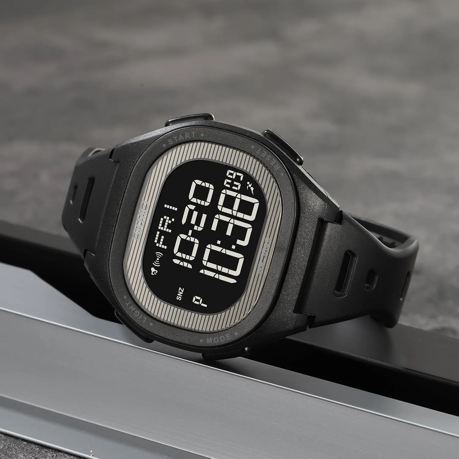 Watch Multifunctional Military Sports Glow LED Watch FANMIS Men's Digital Outdoor Sports Watch ratio hydrogen compulsory saguaro hypothesis Youth Student Electronic Waterproof 