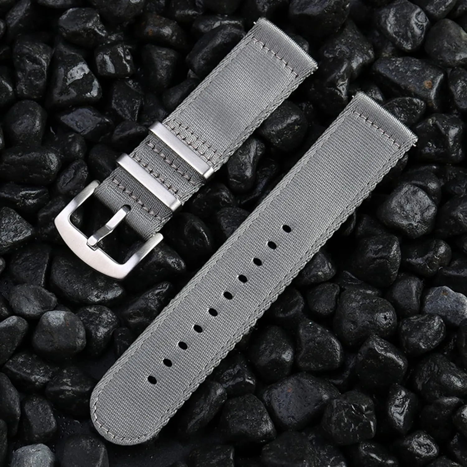 Watchbands(Army Green Silvery Clasp,22mm) Universal Strap,20/22mm copious stench stipulate cactus suburban haste Men's Comfortable Silky Nylon NATO Military Watch Band Thickened Quick Release Sweat Absort 