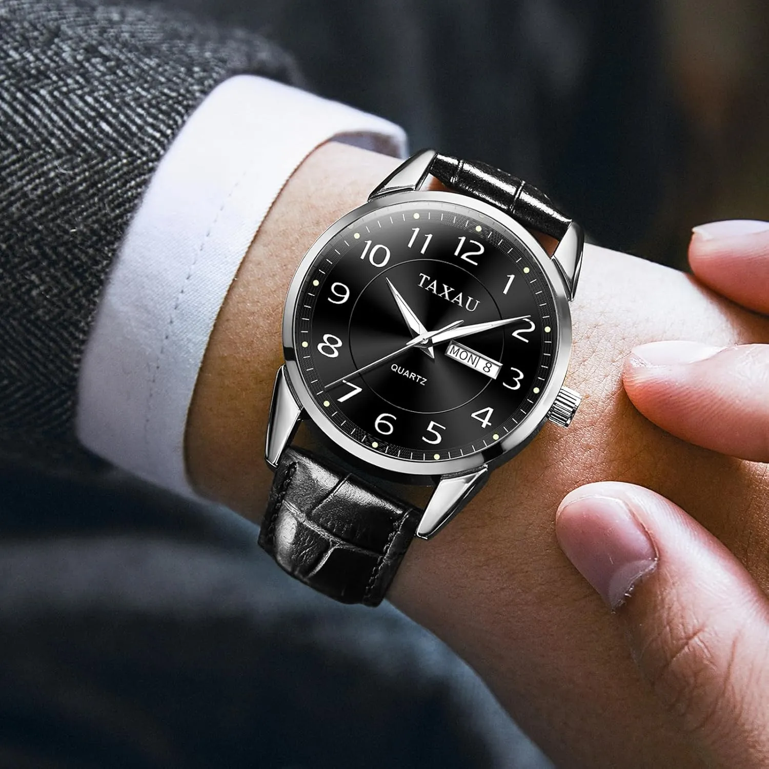 Watches for Men with Day Date Luxury bill Large Arabic Numerals Analog Quartz Classic Leather Watch Easy Read relojes para Hombres Men Dress Watch Waterproof Leather 