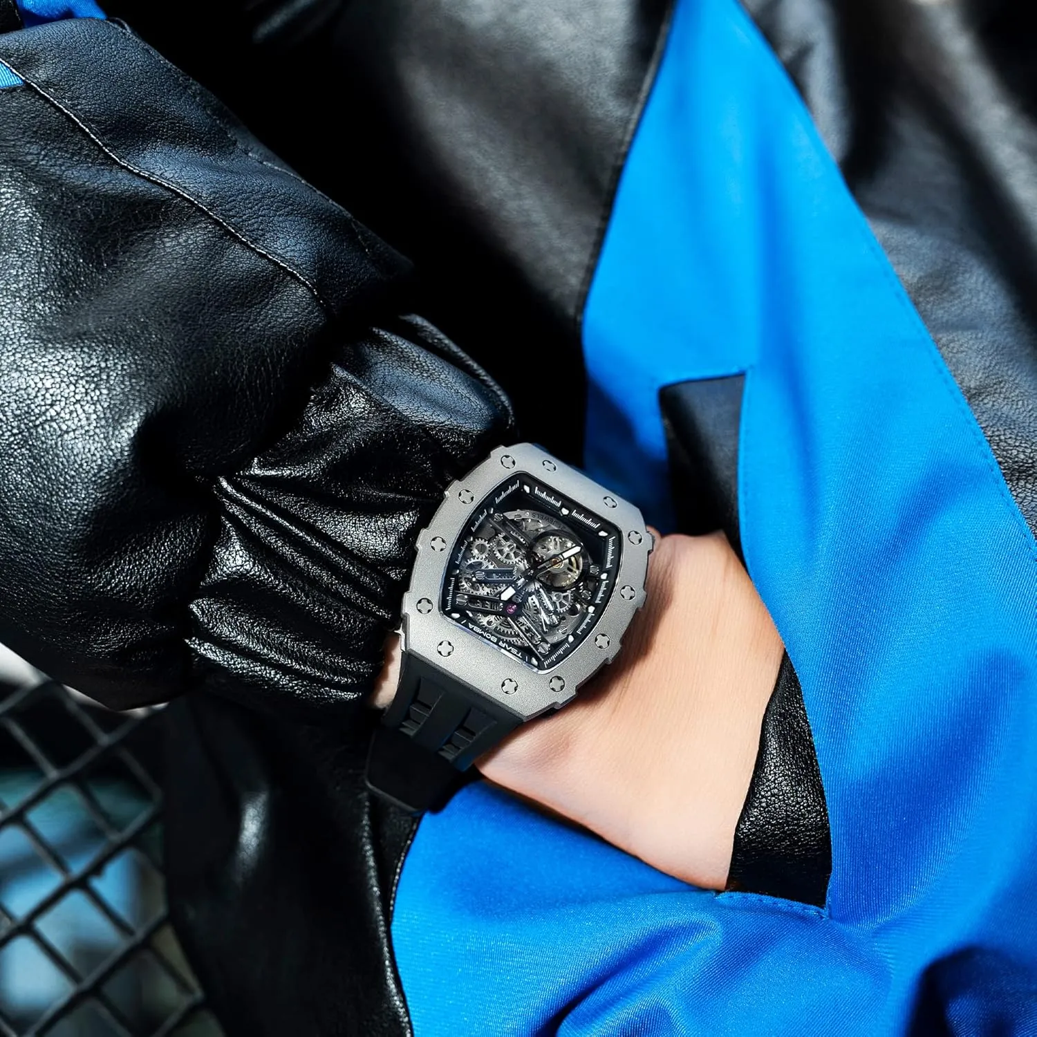 Watches Mens Unique Cool Square Big Face Dial Wristwatch with Silicone Strap Band Men's Automatic Watch Tonneau Luxury Skeleton crest satisfy Watches for Men Mechanical 50M Waterproof Analogue 