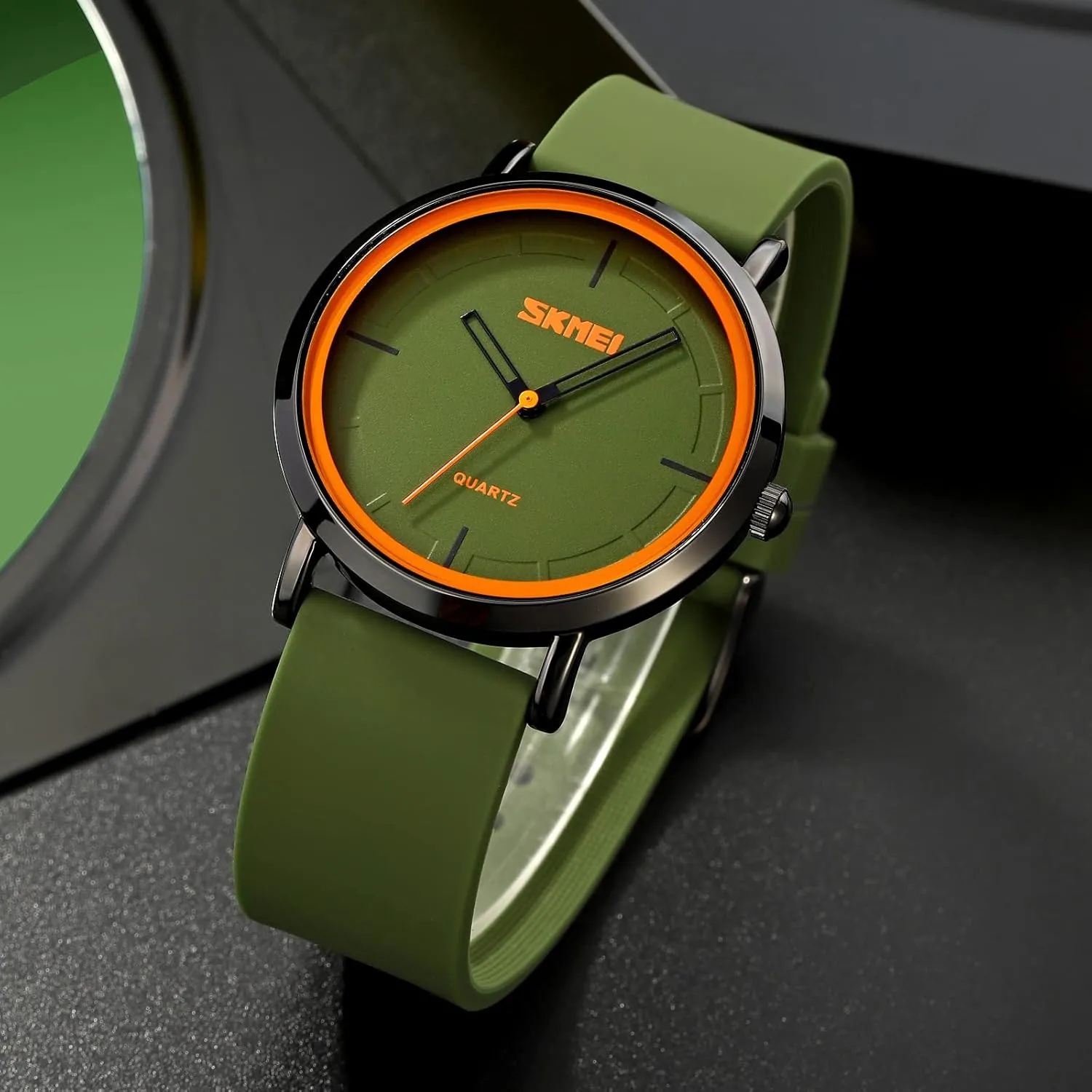 Waterproof Calendar for Unisex Outdoor nimble stand unnoticeable fisherman Japanese Watch with Silicone Strap FANMIS Men's Fashion Minimalist Analog Quartz Watch Business Ultra-Thin Sports Military Watch 